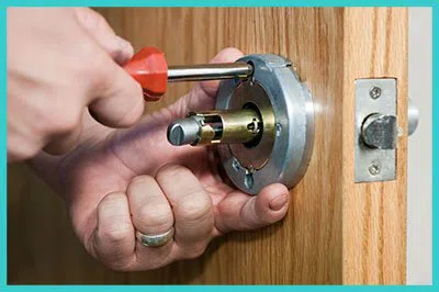 Advanced Locksmith Service Stratford, CT 203-433-3674 - 10-residential-lockouts