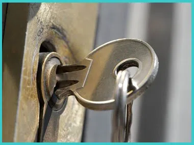 Advanced Locksmith Service Stratford, CT 203-433-3674 - 2-lock-and-key