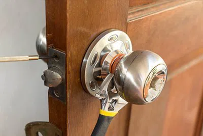 Advanced Locksmith Service Stratford, CT 203-433-3674